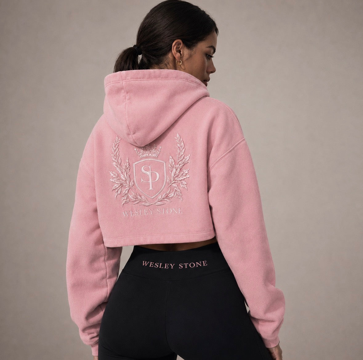 Àkanní Cropped Hoodie